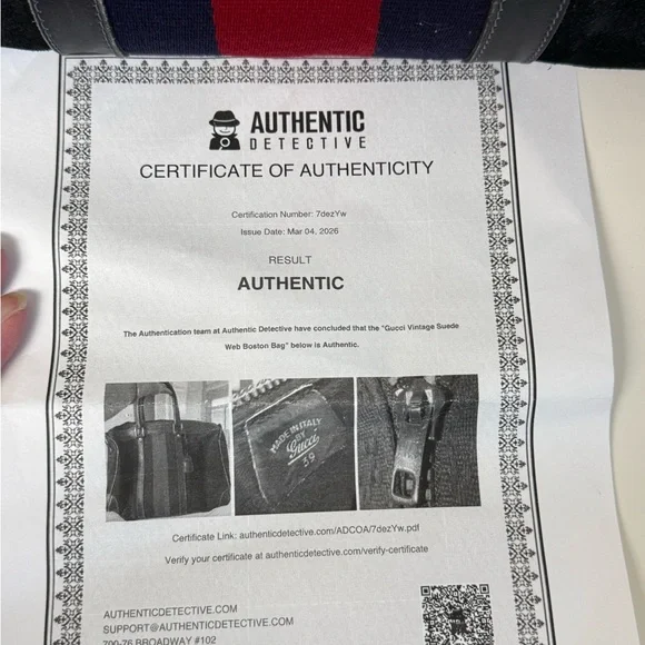 Vintage Gucci Black Suede Boston bag Duffle overnight lock/key COA - Picture 10 of 16